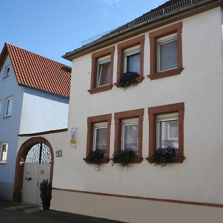 Ferienwohnung Spatzennest In Edesheim Exteriér fotografie