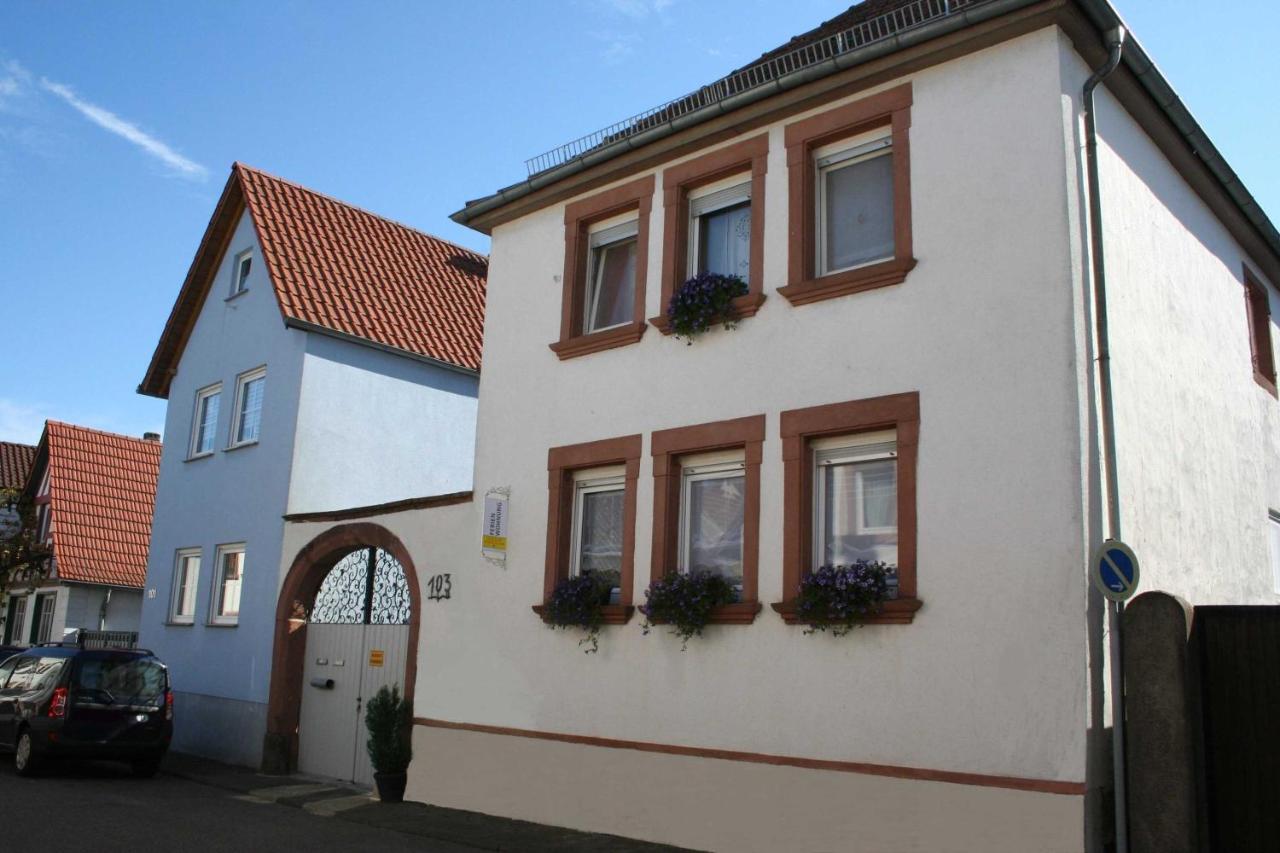 Ferienwohnung Spatzennest In Edesheim Exteriér fotografie