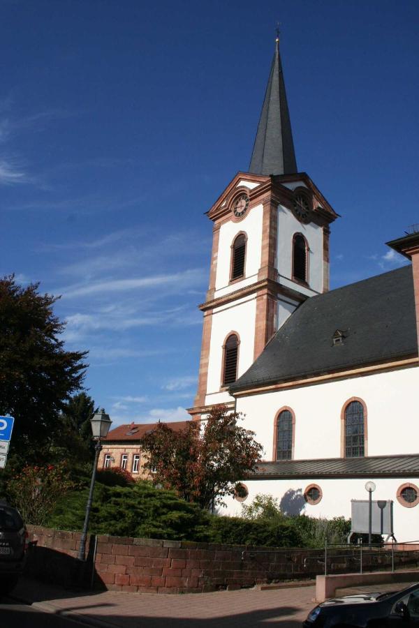 Ferienwohnung Spatzennest In Edesheim Exteriér fotografie